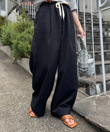 柔軟寬鬆牛仔褲