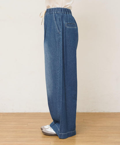 柔軟寬鬆牛仔褲