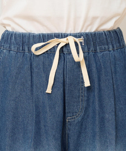 柔軟寬鬆牛仔褲