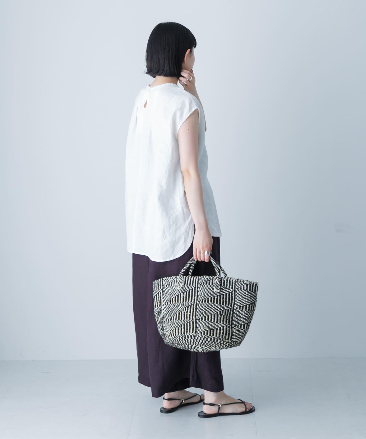 亞麻法式圓領