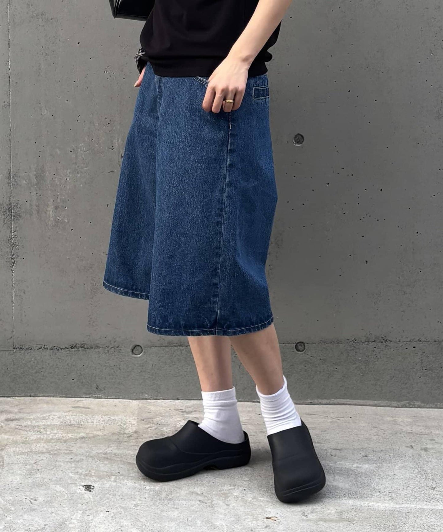 【LEI企劃】半身牛仔褲