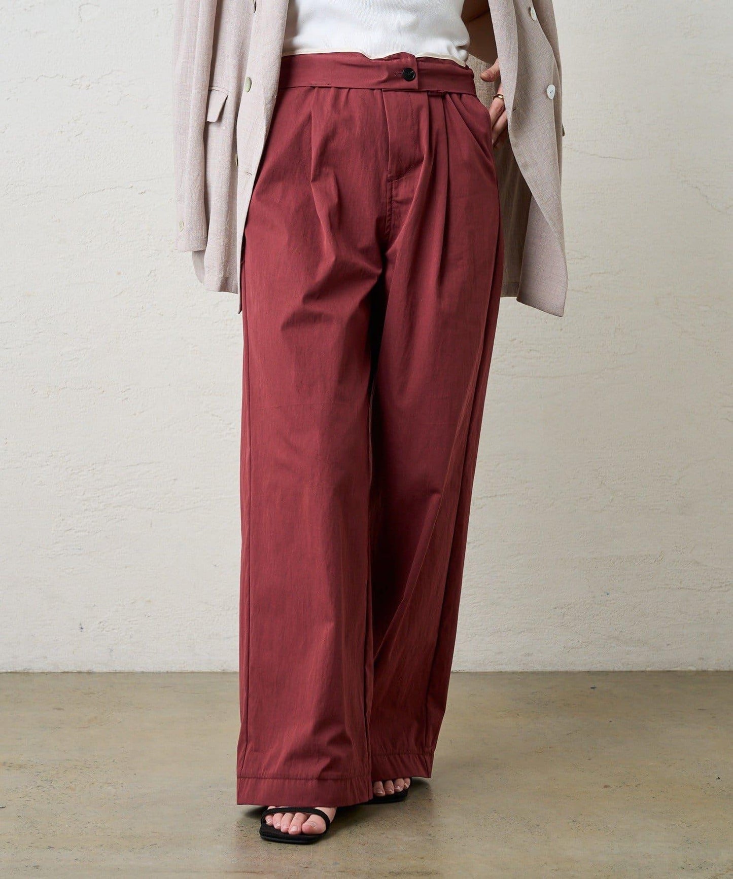 《今年的潮流》軍裝褲