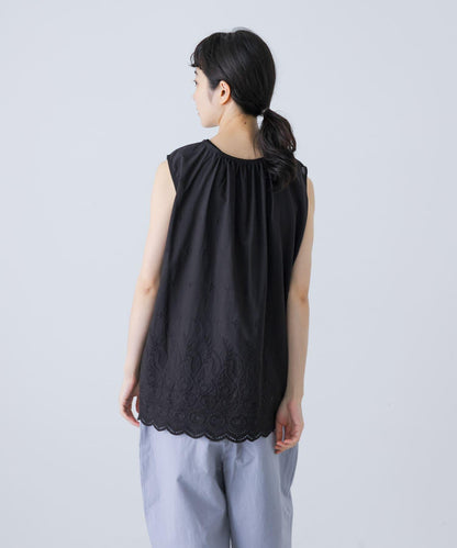 刺繡無袖套頭衫