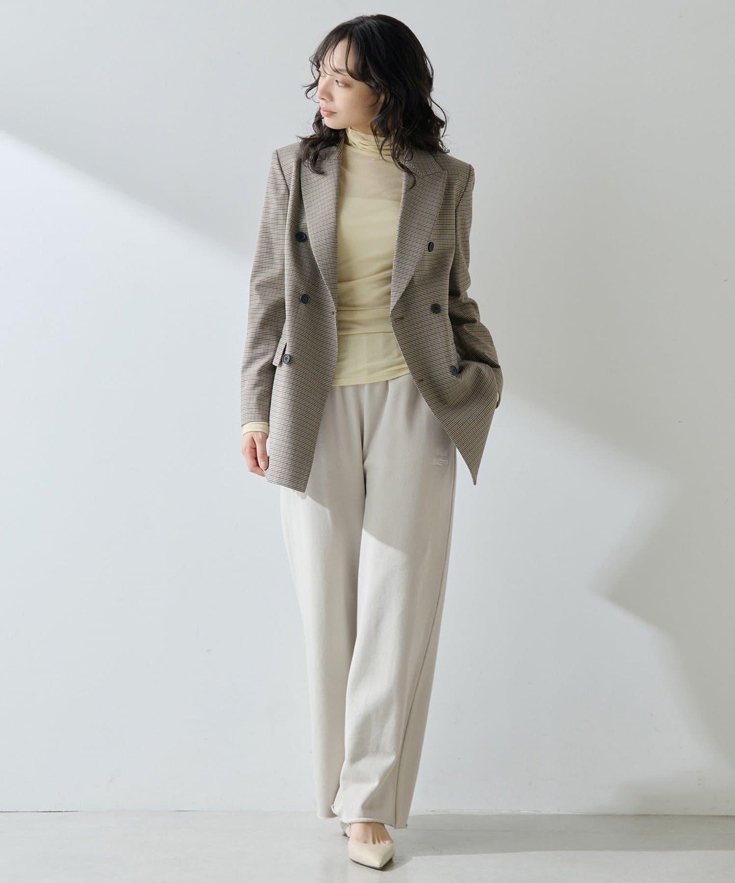 標誌後毛呢寬鬆褲