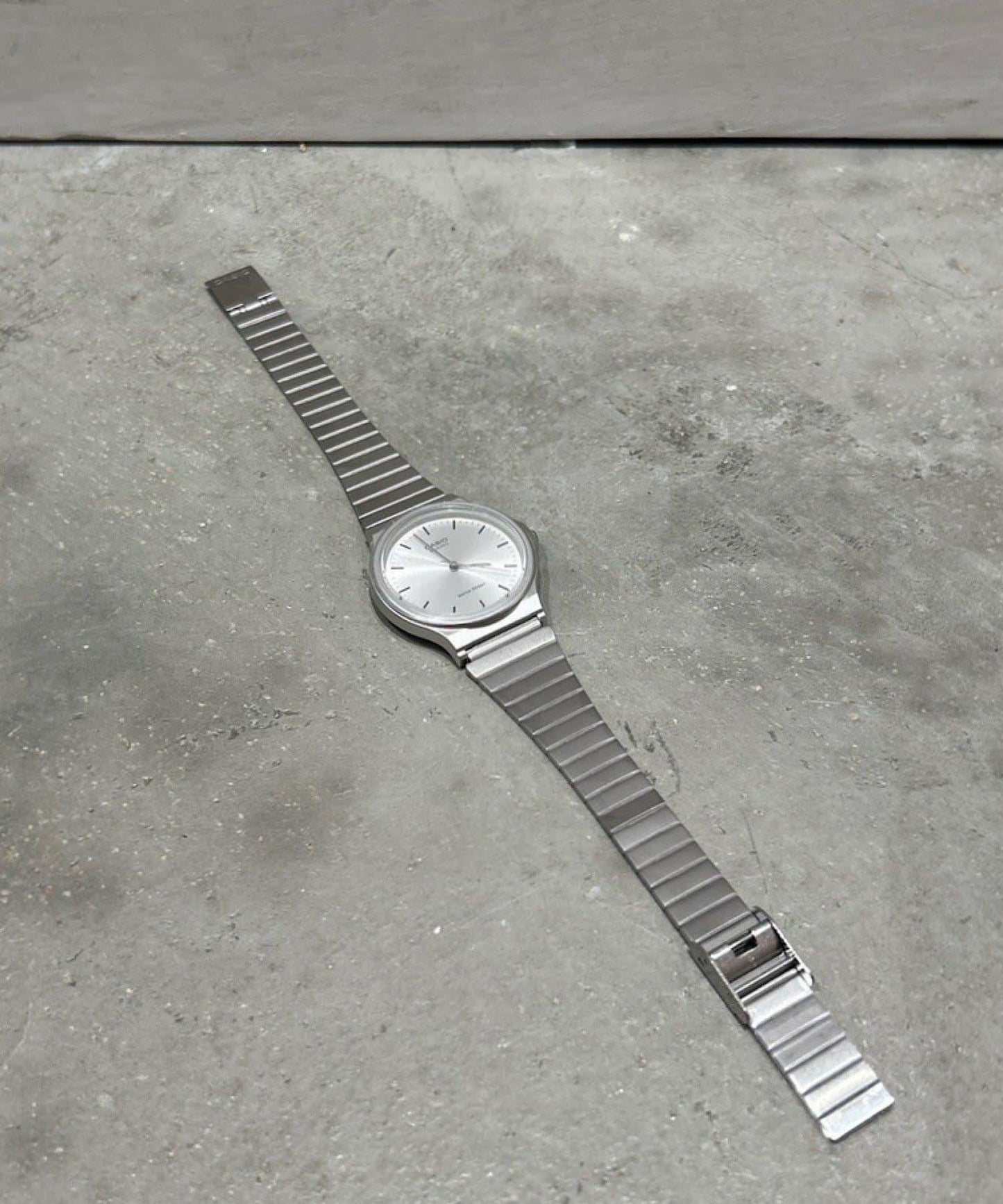 【CASIO】MQ-24D-7EJH