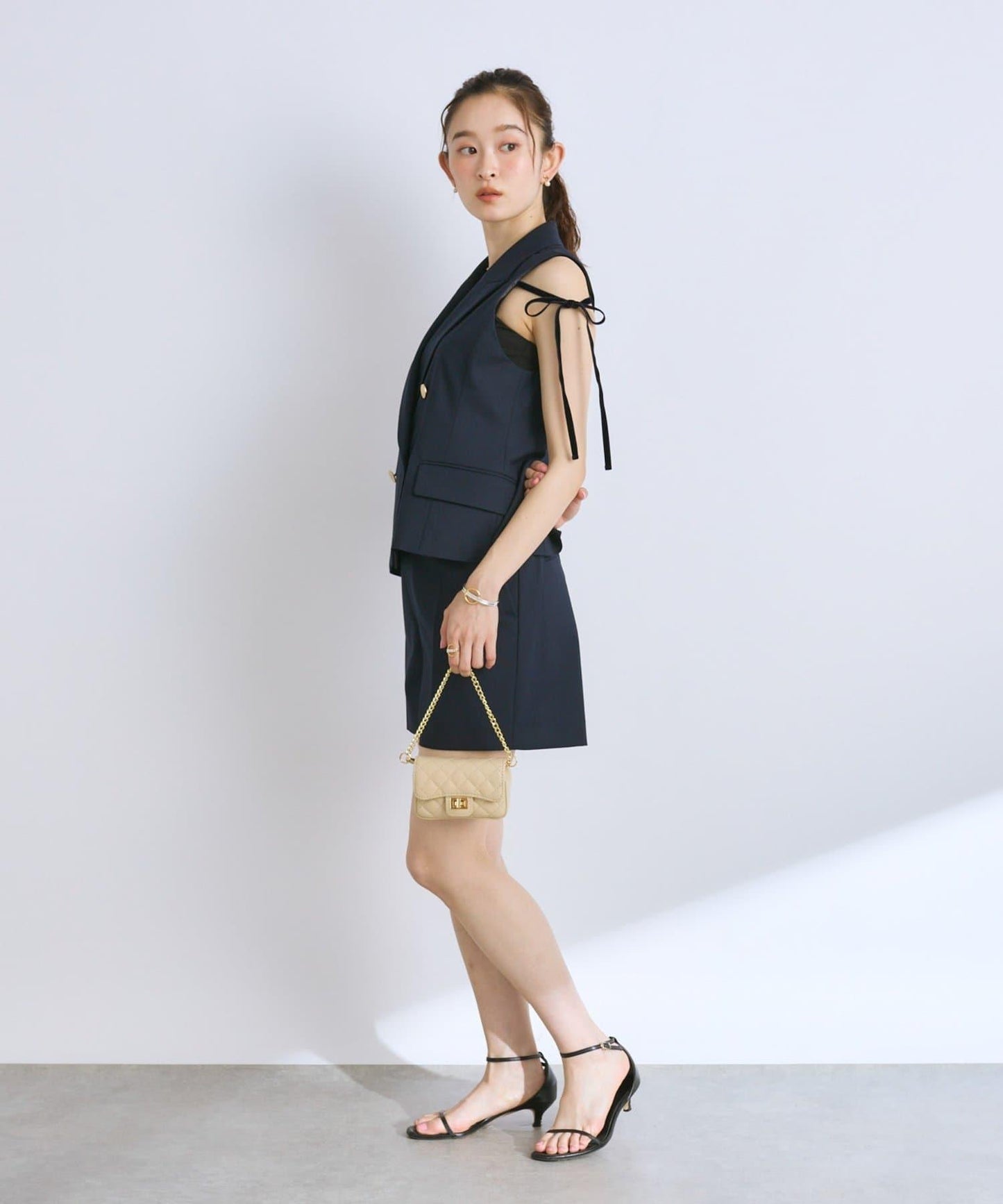 【套裝可·時尚可愛】T/R流行短款馬甲