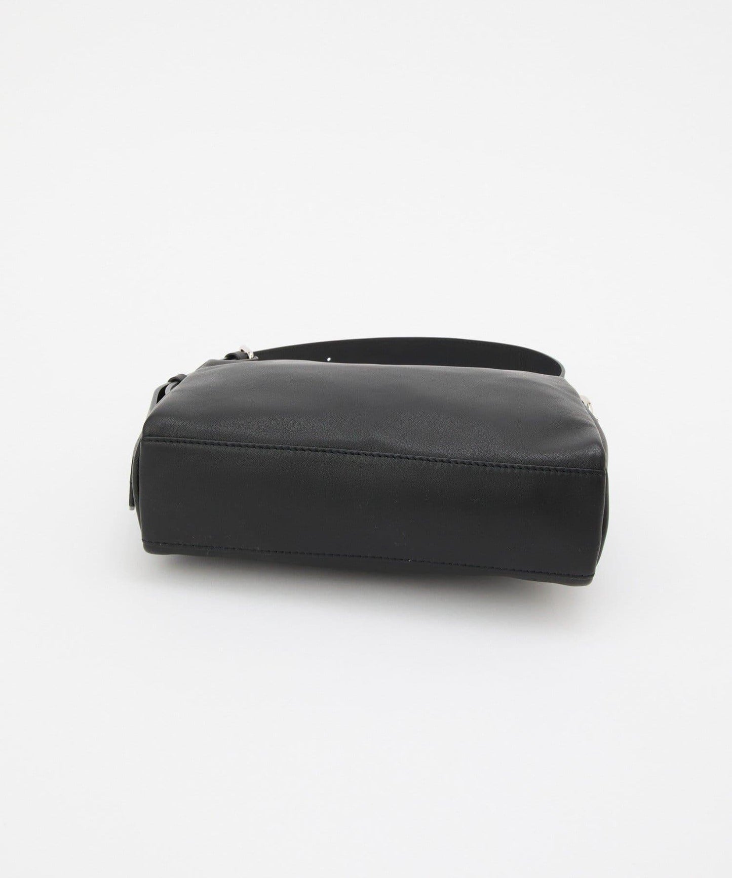 皮革方形肩揹包