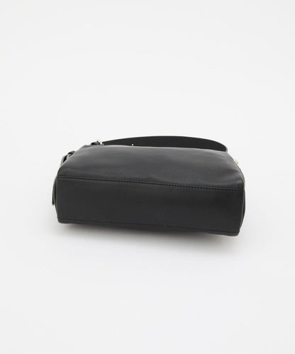 皮革方形肩揹包