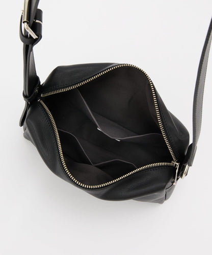 皮革方形肩揹包