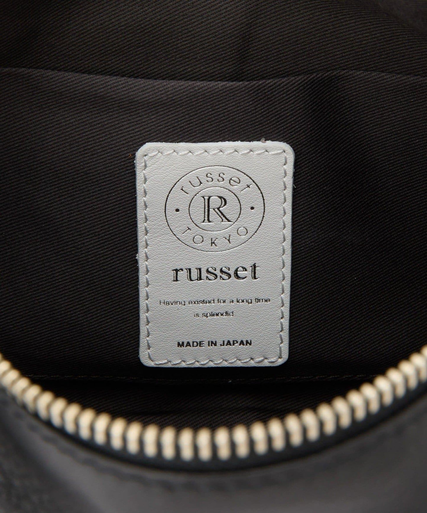 皮革方形肩揹包