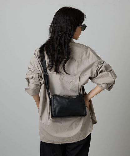 皮革方形肩揹包