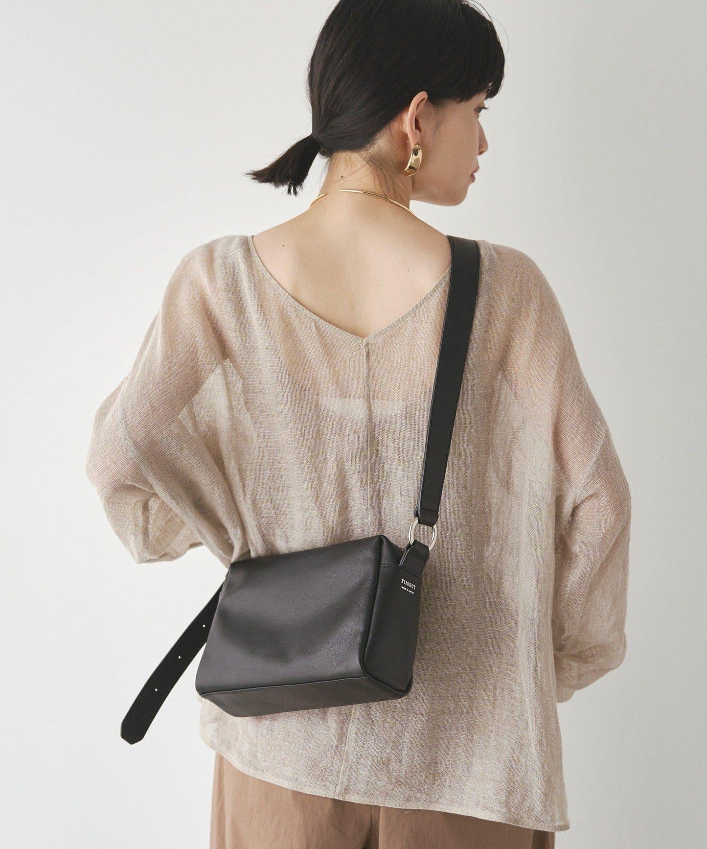 皮革方形肩揹包