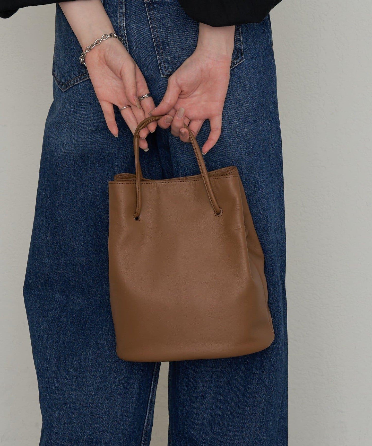 皮革提桶斜挎包