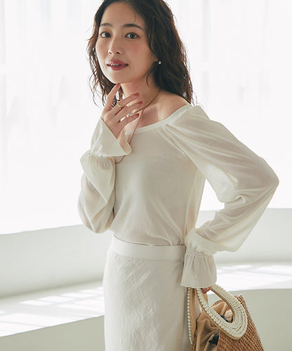 【KAZUMI監修】絨面蕾絲方領T恤