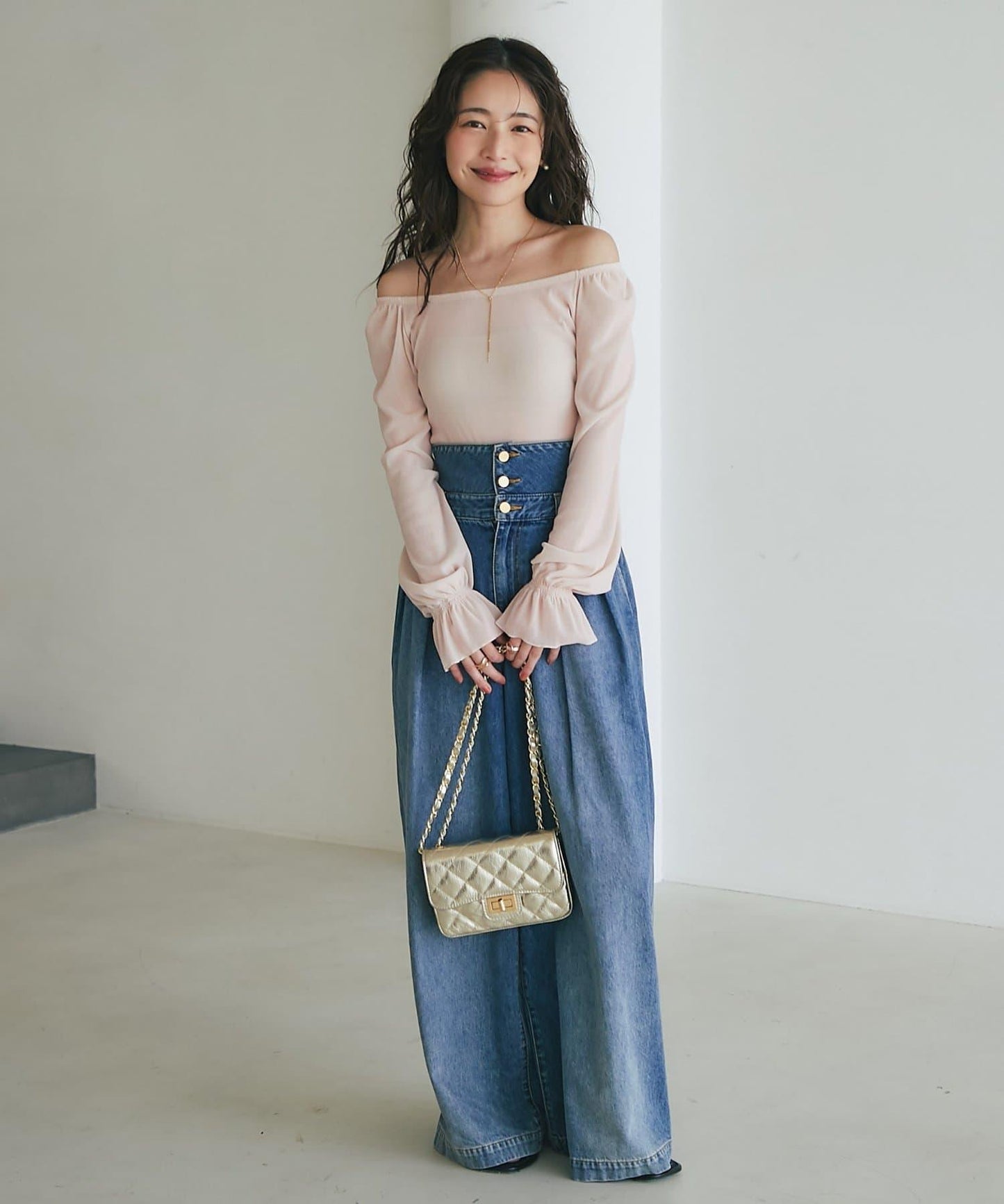 【KAZUMI監修】絨面蕾絲方領T恤