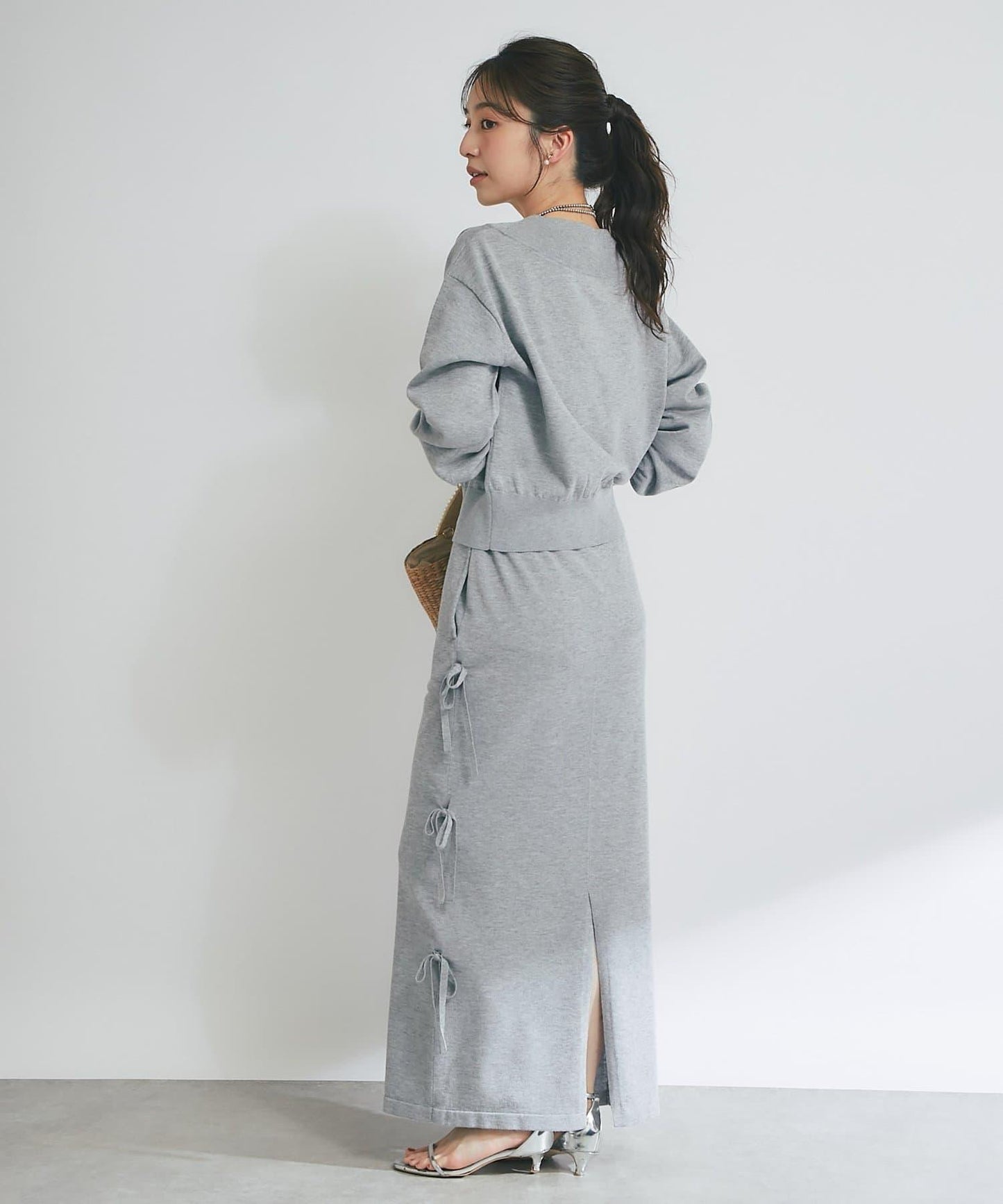 【La boutique BonBon】金銀絲針織蝴蝶結半身裙