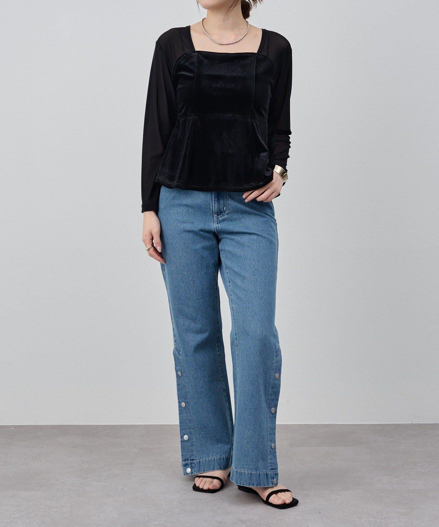 サイドボタンデニム