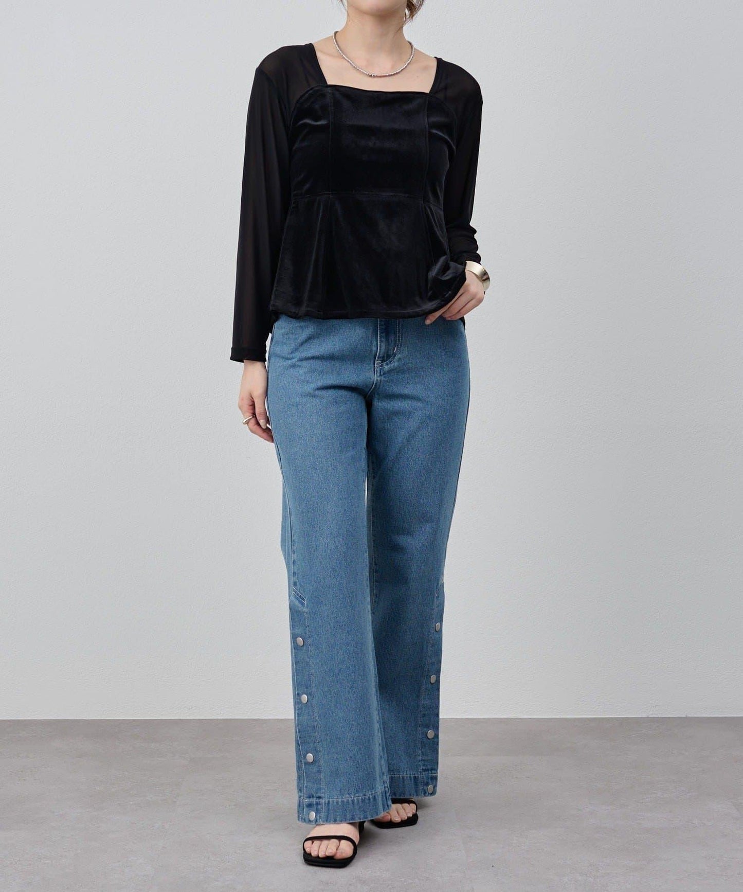 サイドボタンデニム