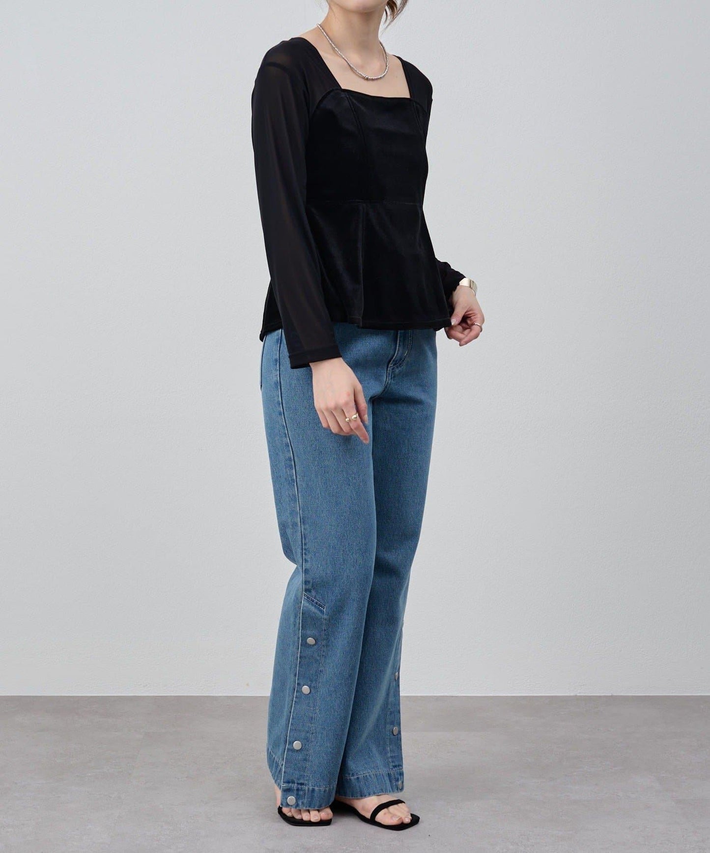 サイドボタンデニム