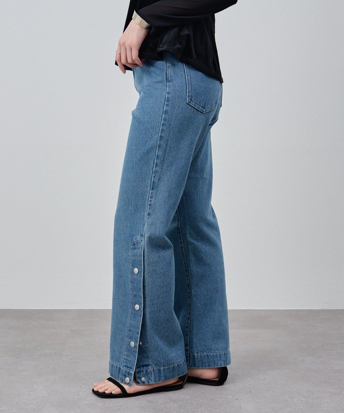 サイドボタンデニム