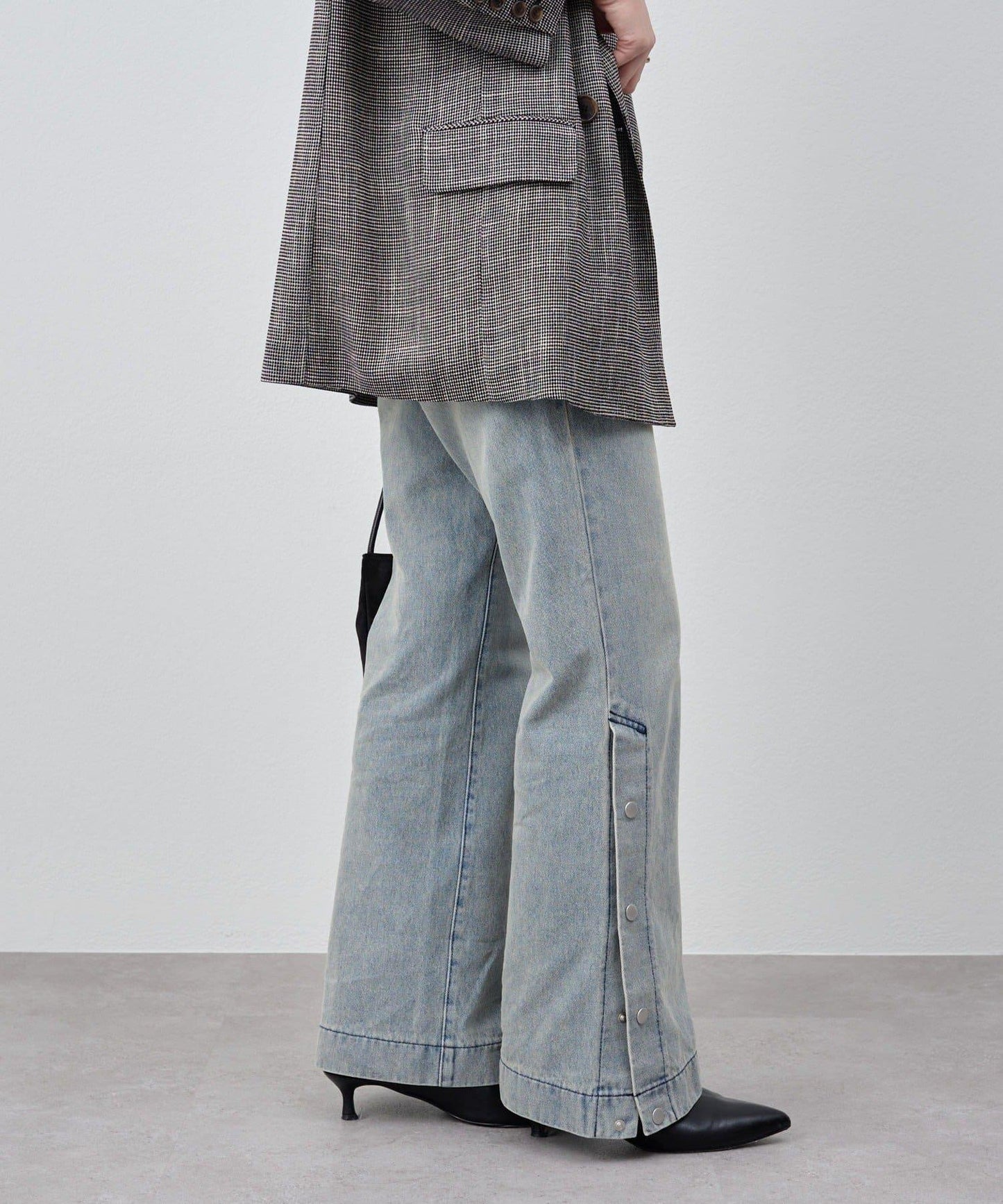 サイドボタンデニム