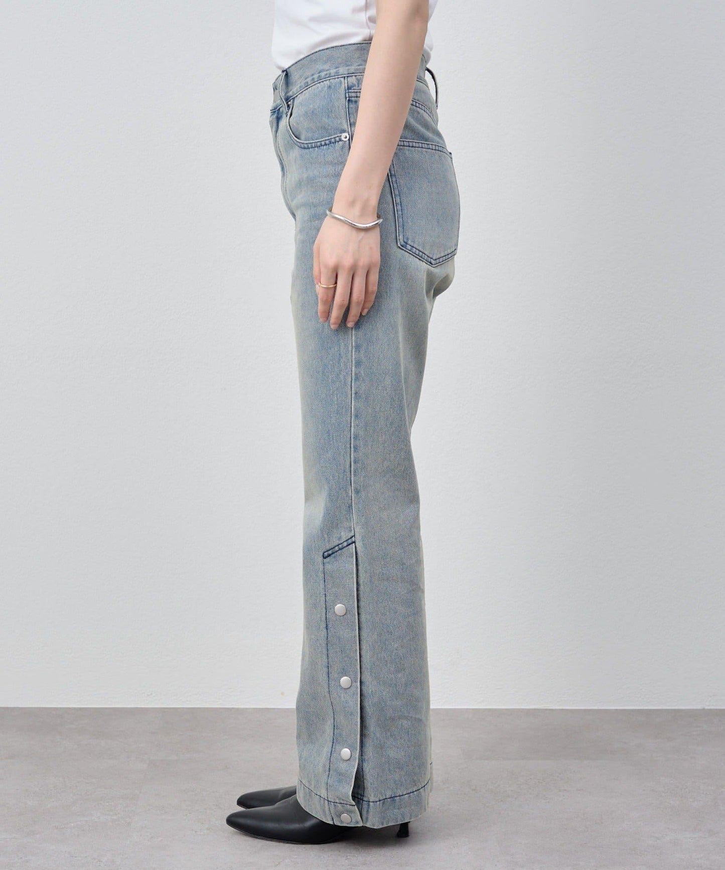 サイドボタンデニム