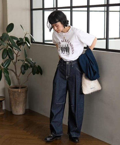 Autumn Girls photo アーチロゴTシャツ