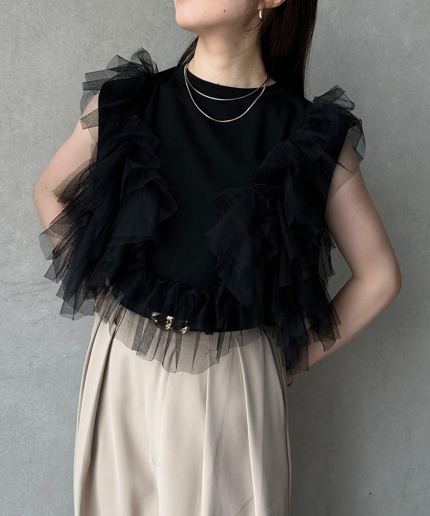 蕾絲背心拼接無袖上衣