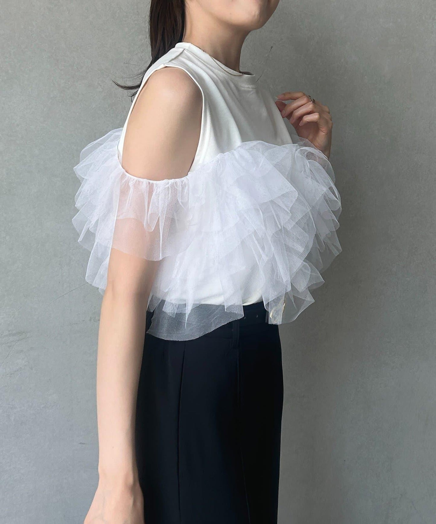 蕾絲背心拼接無袖上衣