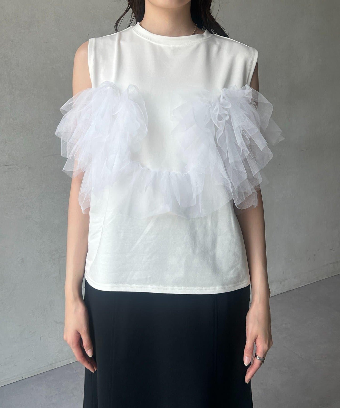 蕾絲背心拼接無袖上衣