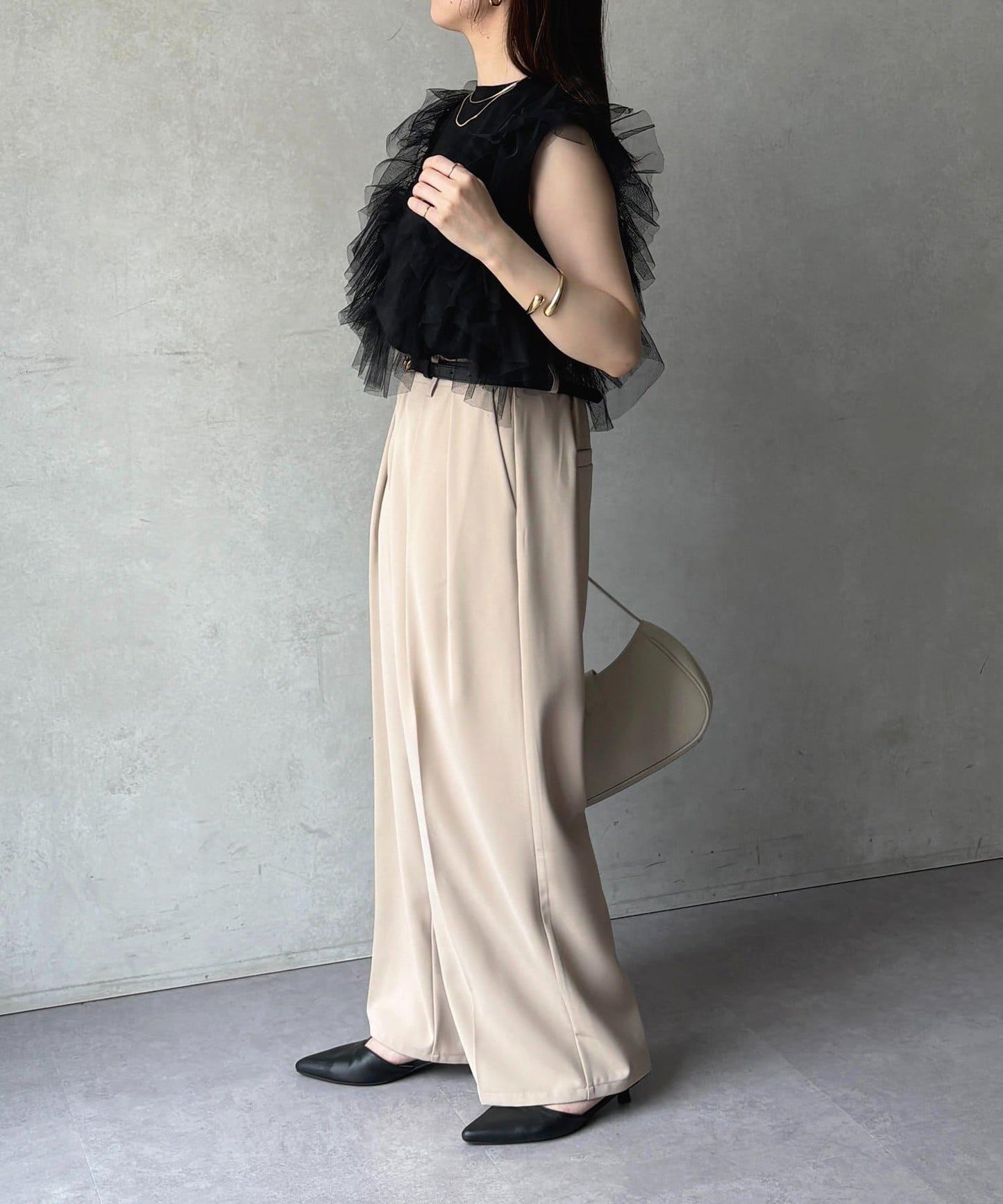 蕾絲背心拼接無袖上衣