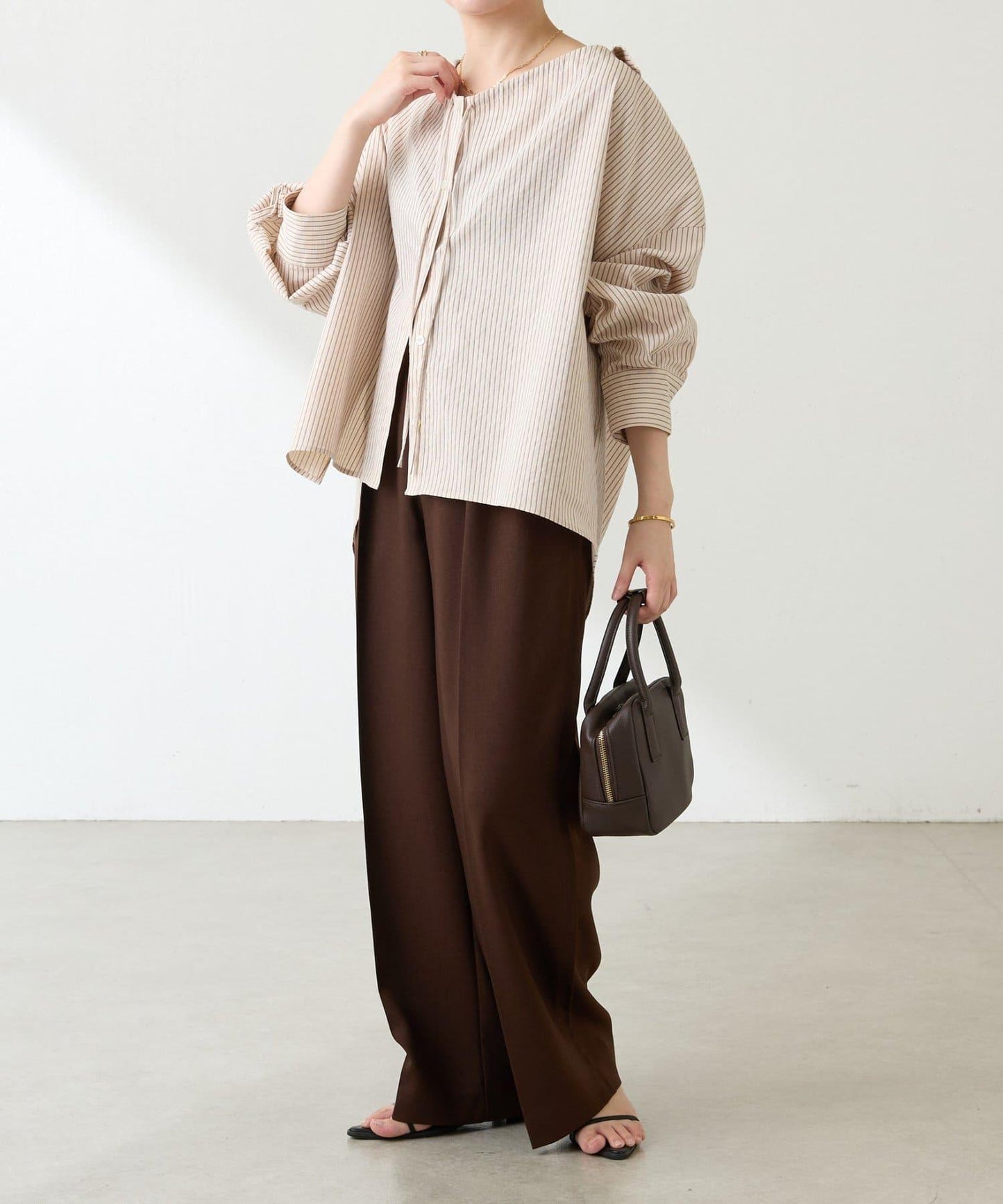 【復古/修飾腿部線條】羊毛感折褶褲/卡塞特服