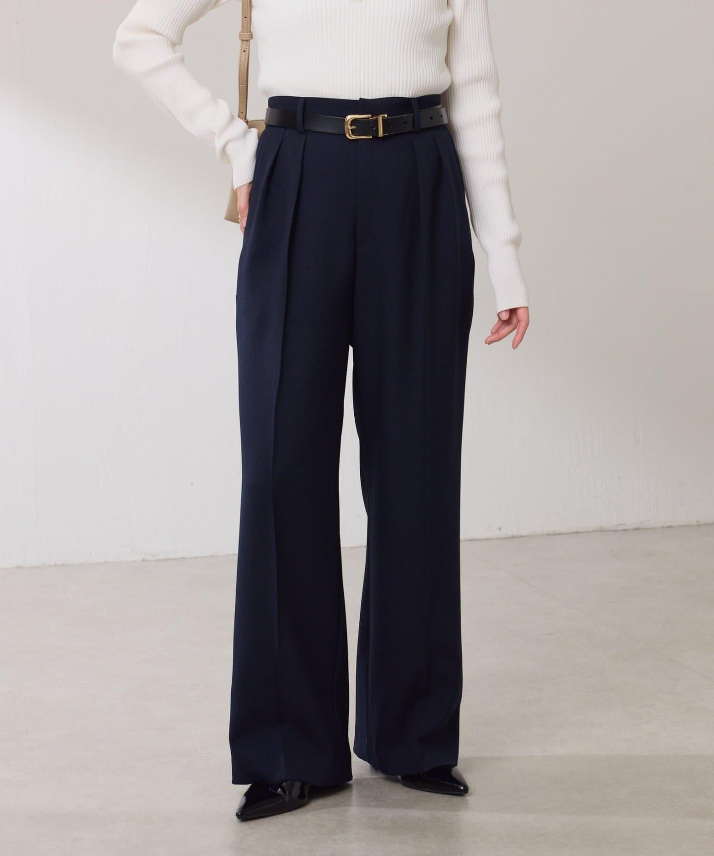 【復古/修飾腿部線條】羊毛感折褶褲/卡塞特服