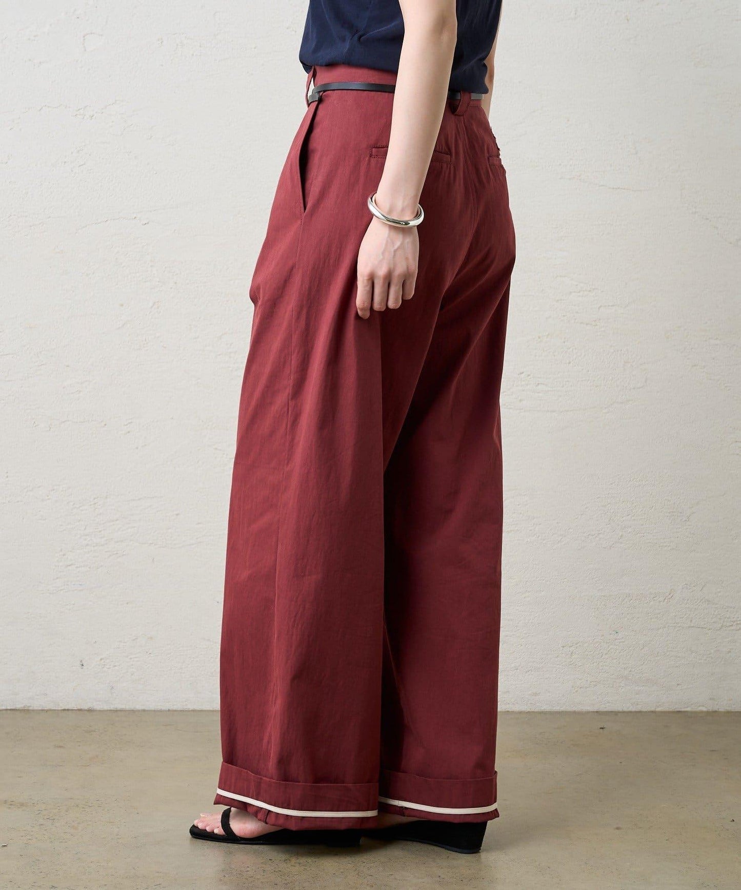 《今年的潮流》軍裝褲