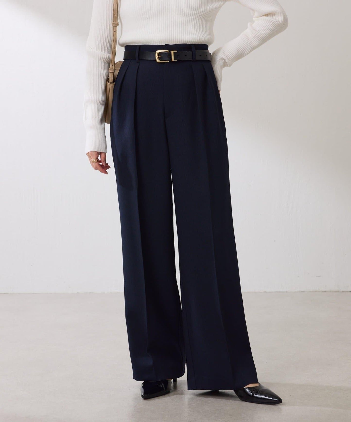 【復古/修飾腿部線條】羊毛感折褶褲/卡塞特服