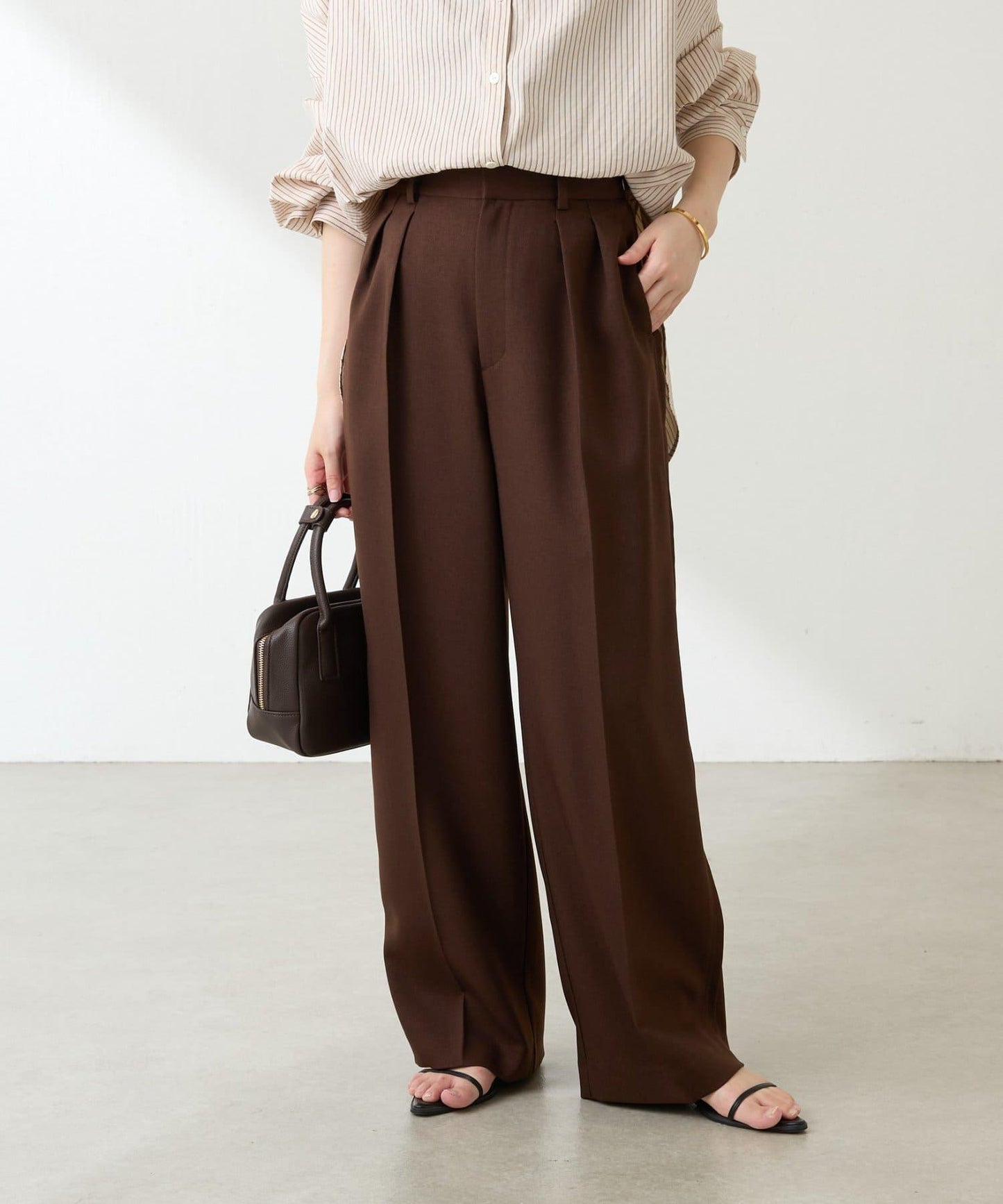 【復古/修飾腿部線條】羊毛感折褶褲/卡塞特服