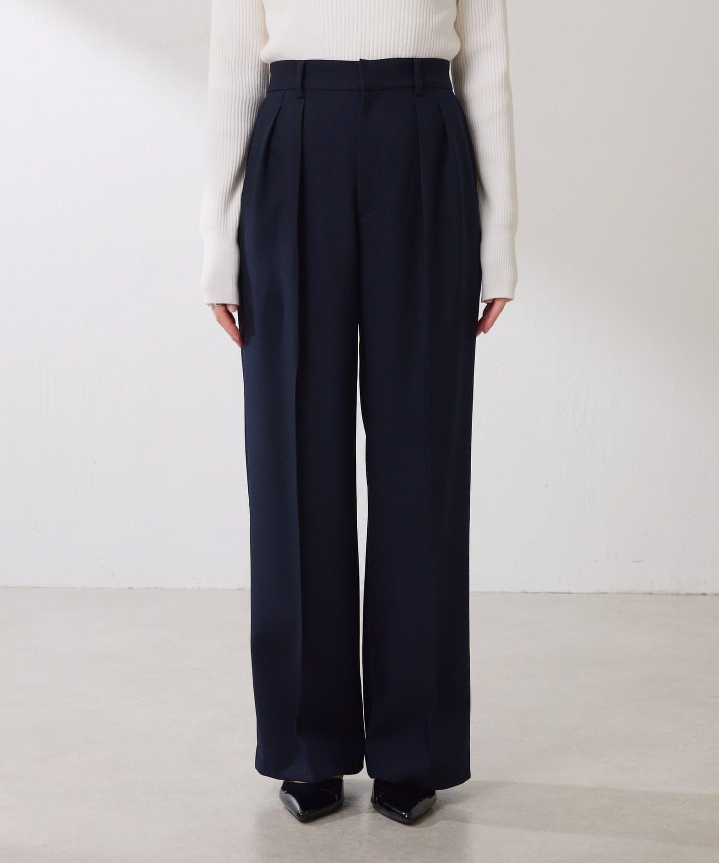 【復古/修飾腿部線條】羊毛感折褶褲/卡塞特服