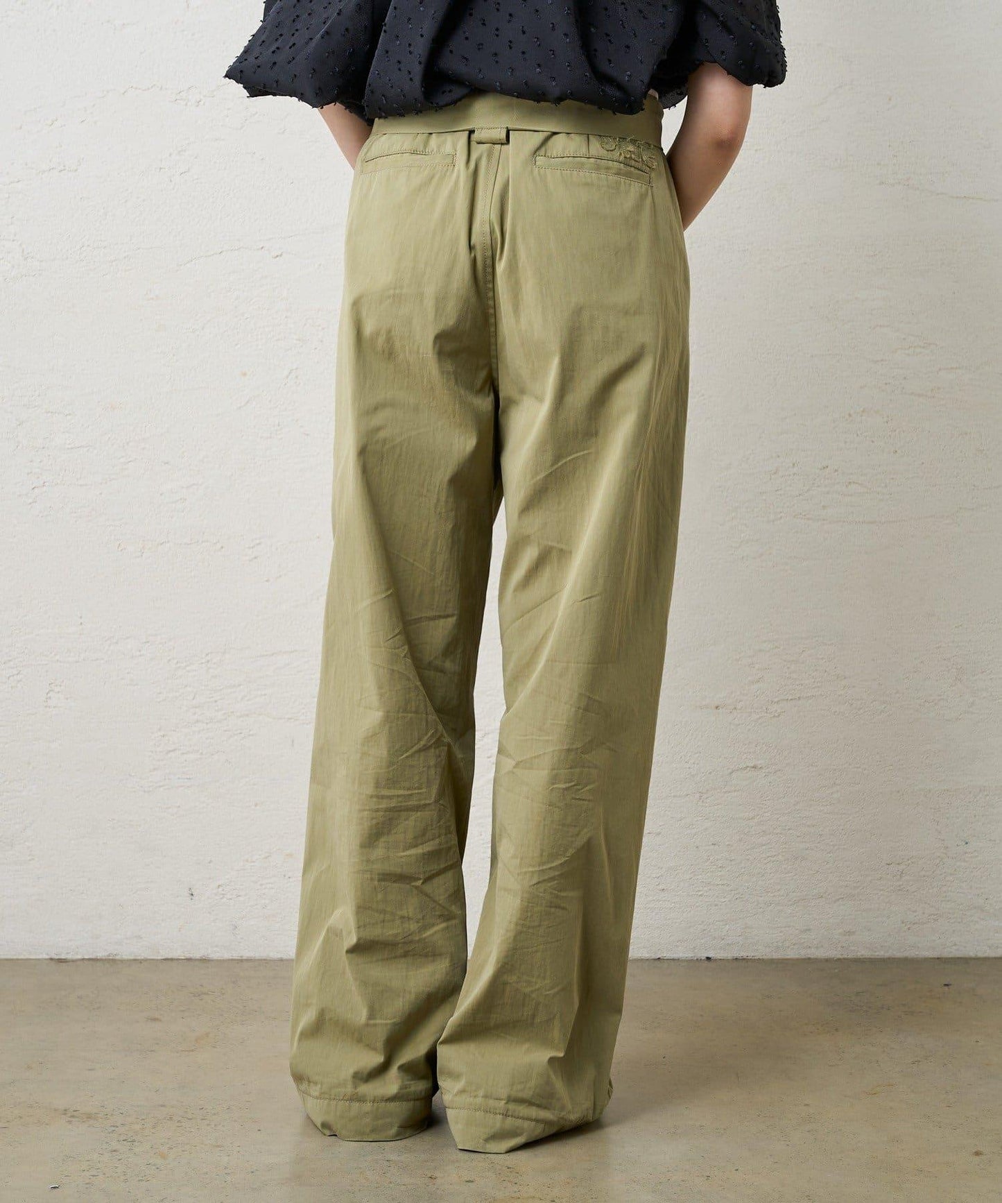 《今年的潮流》軍裝褲