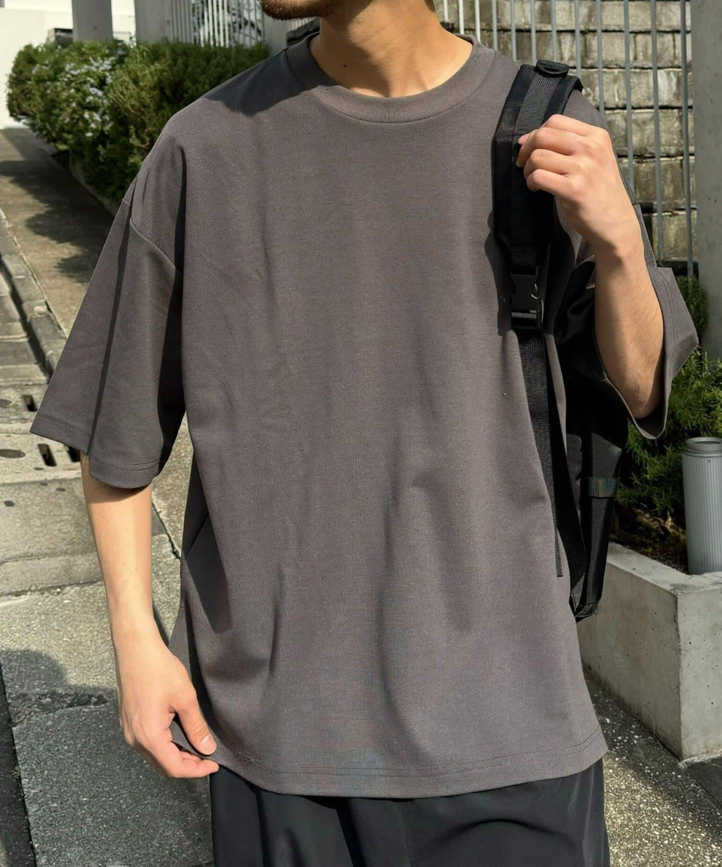 【男女通用】平紋高計數側開叉寬鬆T恤