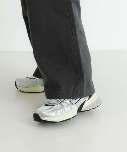 NIKE V2K 跑鞋