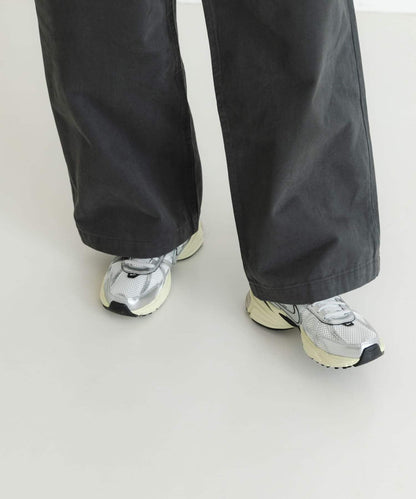NIKE V2K 跑鞋