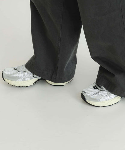 NIKE V2K 跑鞋