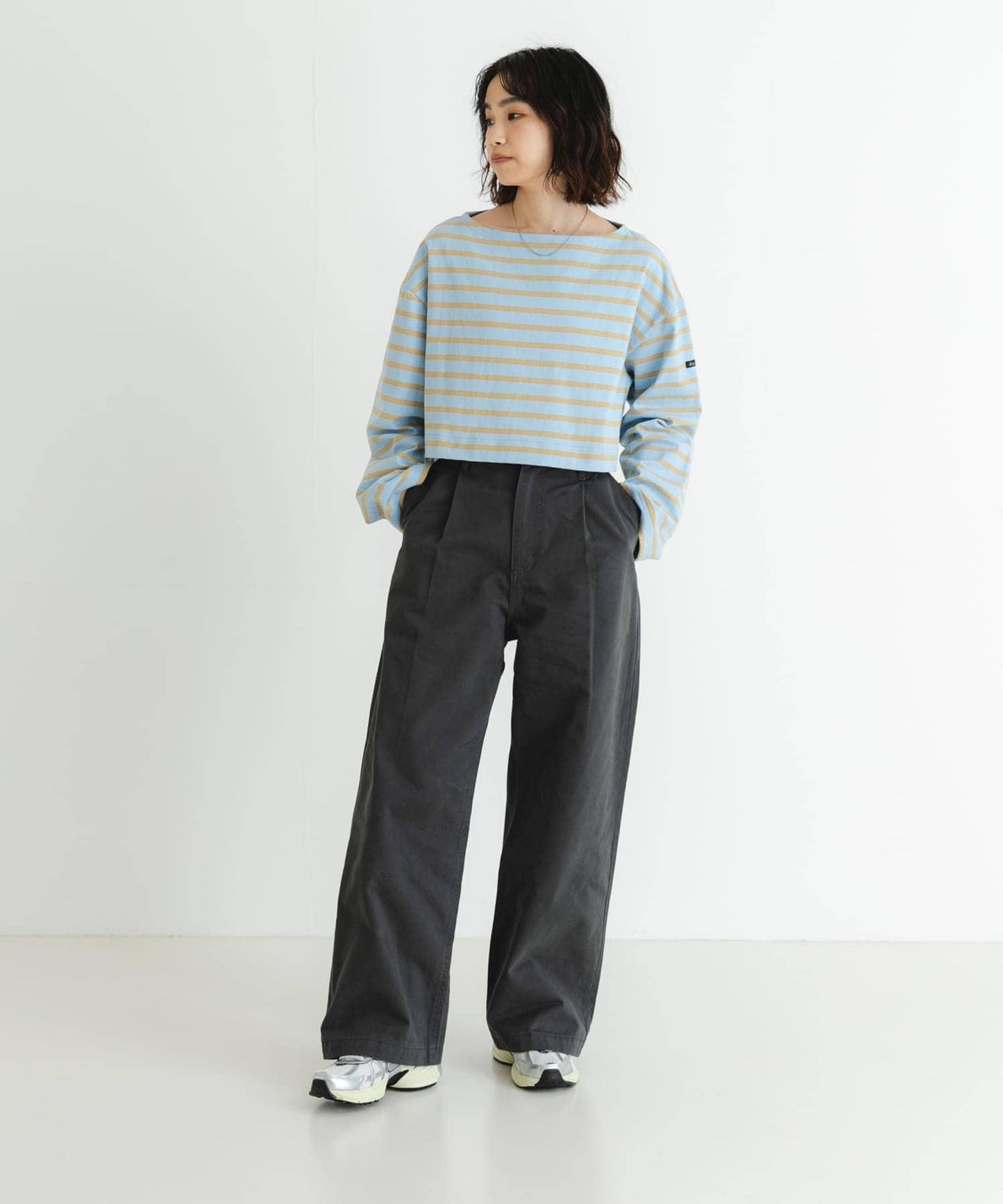 NIKE V2K 跑鞋