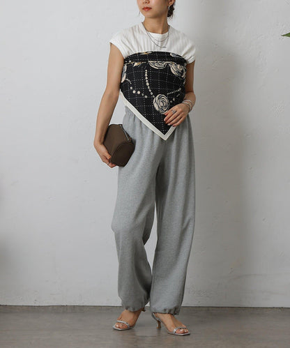 花卉圖案大方巾 90×90