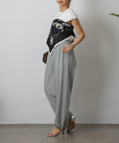 花卉圖案大方巾 90×90