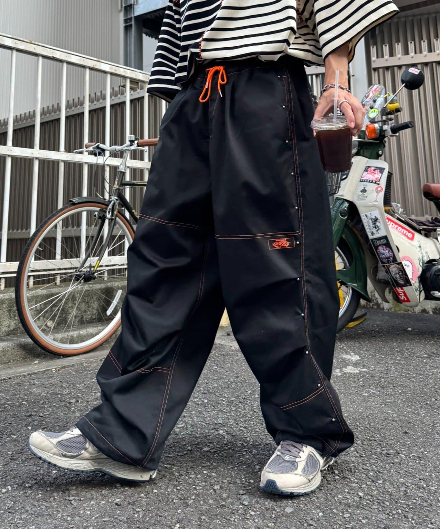 【SG】雙層膝部鉚釘傘布褲