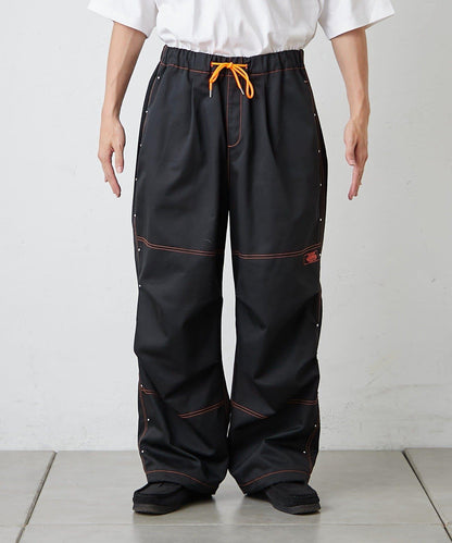 【SG】雙層膝部鉚釘傘布褲