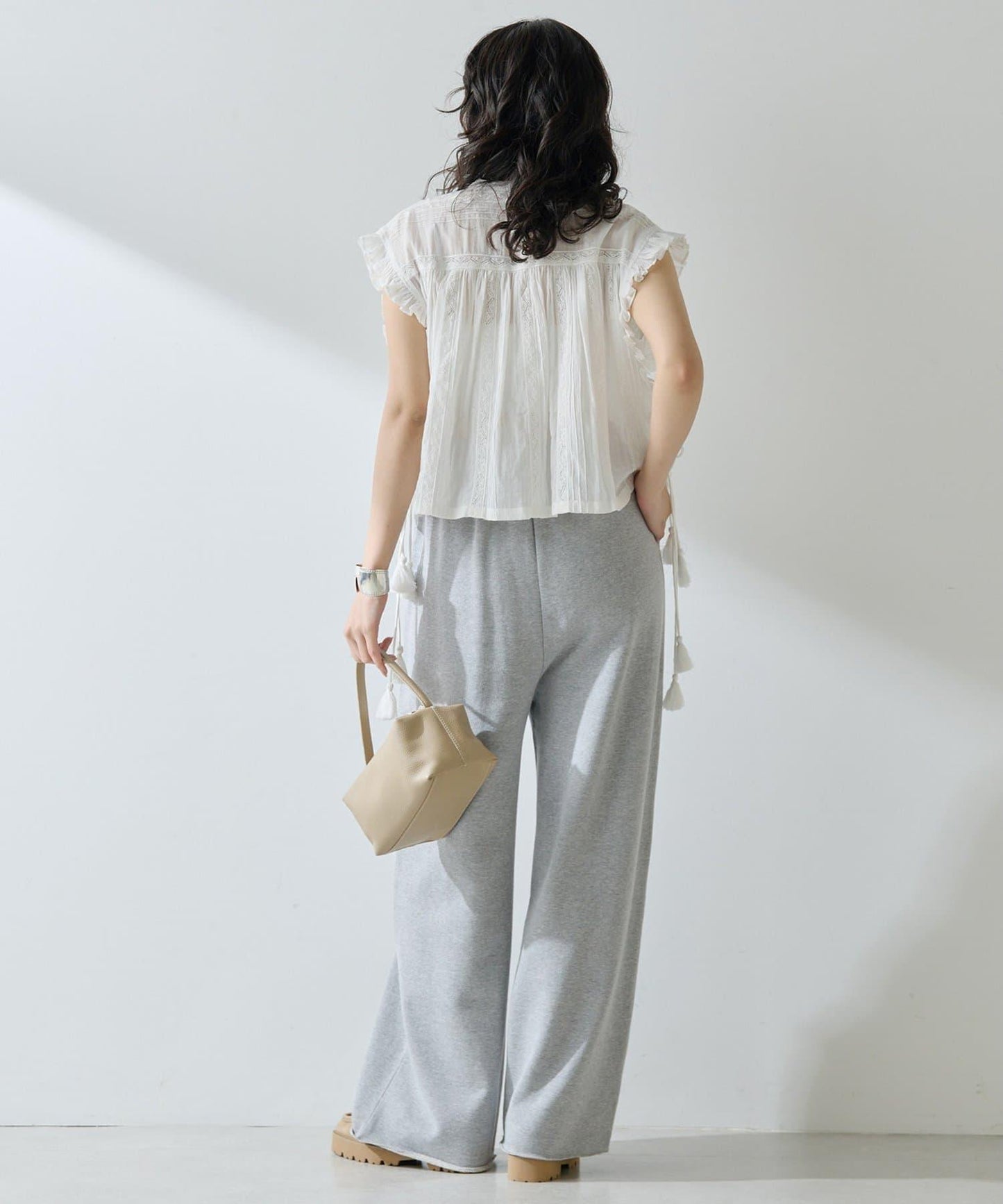 標誌後毛呢寬鬆褲