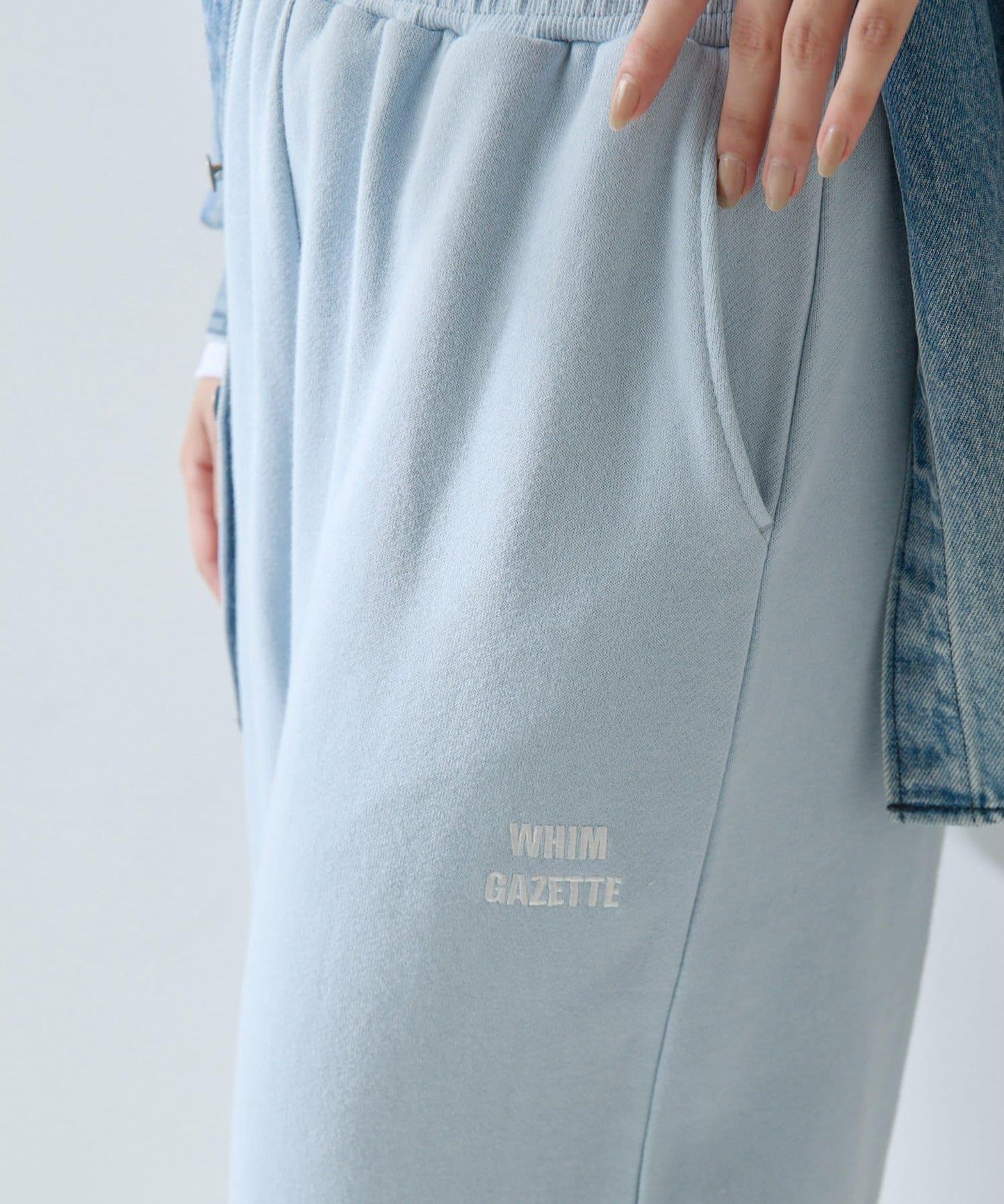 標誌後毛呢寬鬆褲