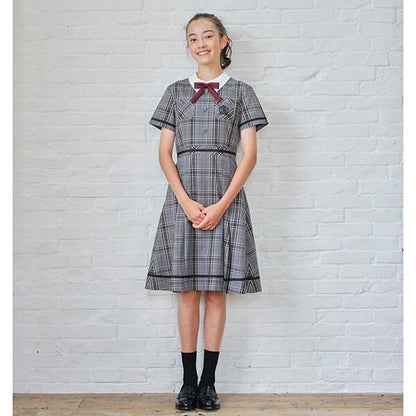 *短袖帶領連衣裙